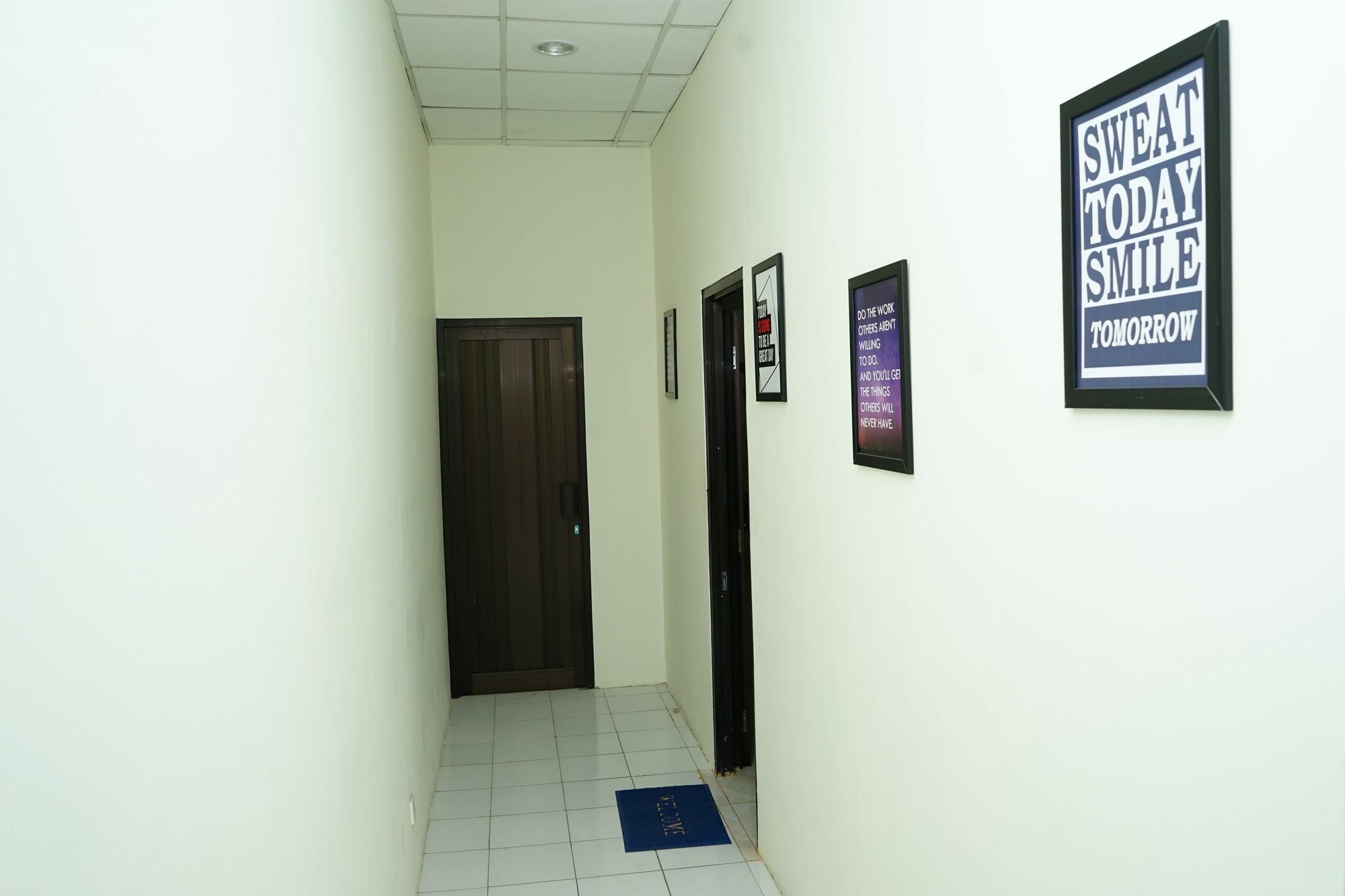 Ds Colive Layur Kota Lama Semarang Exterior foto